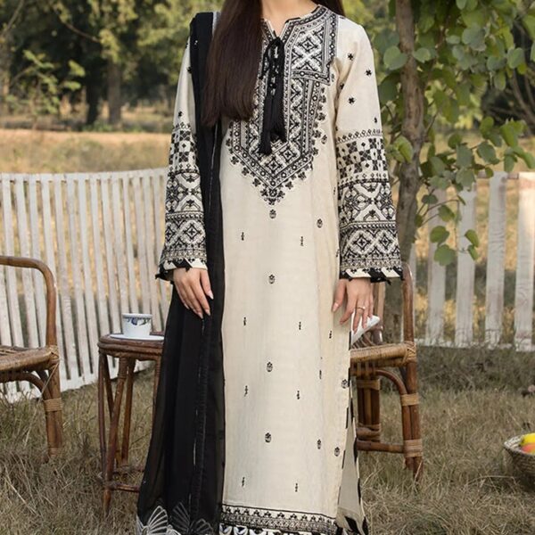 3 PC EMBROIDERED DHANAK SUIT -SW632